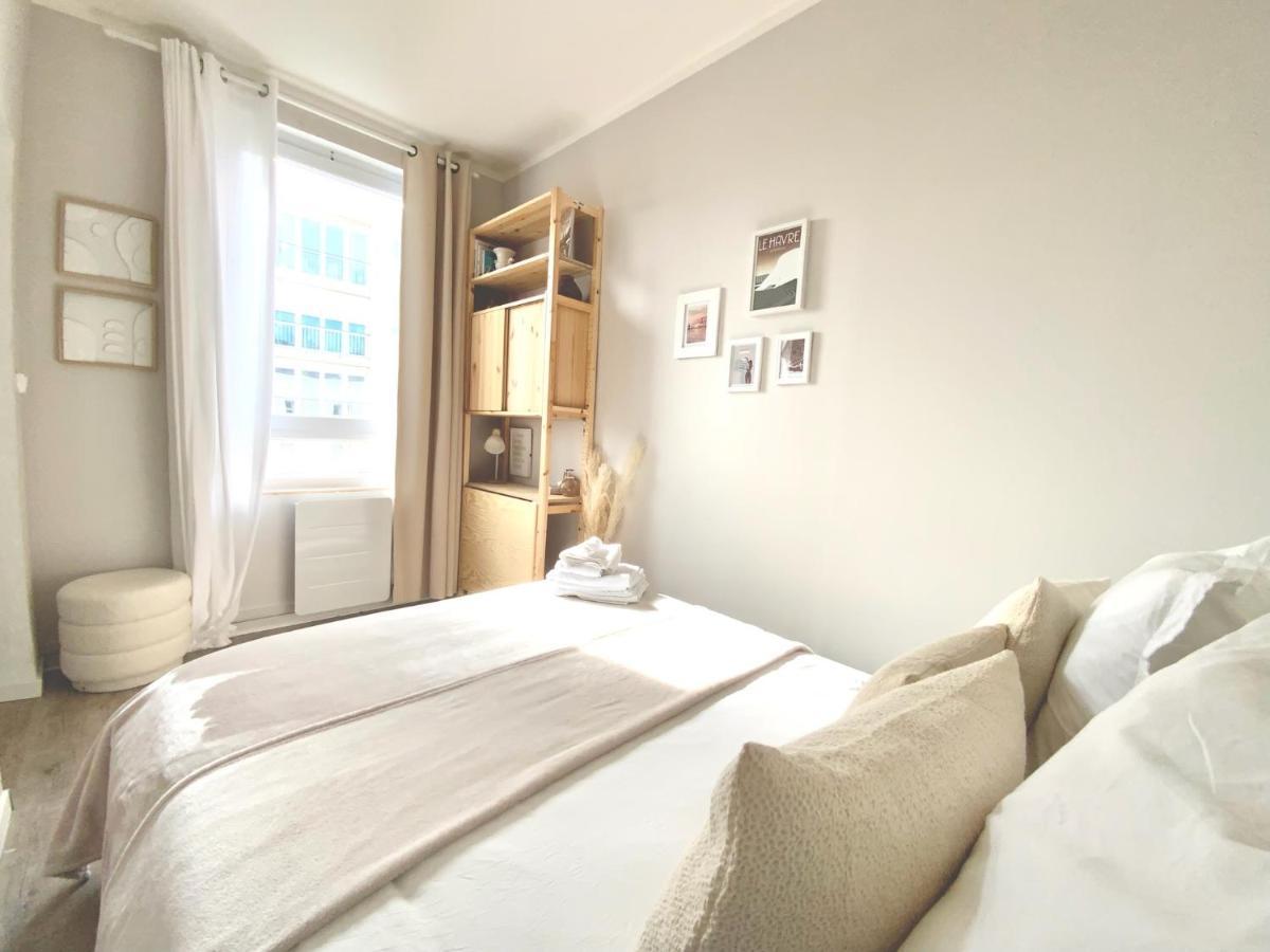 Appartements Chaleureux - 15 Min A Pied De La Gare Le Havre Bagian luar foto